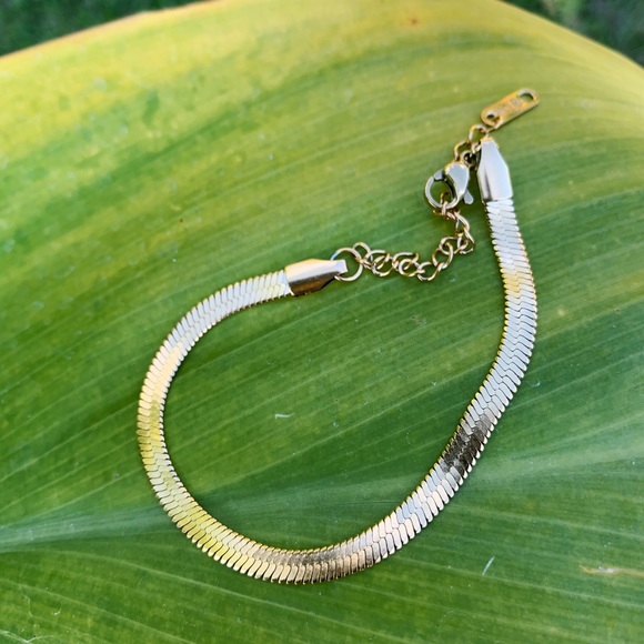 Jewels By Jas Jewelry - *SOLD*Snake chain Bracelet